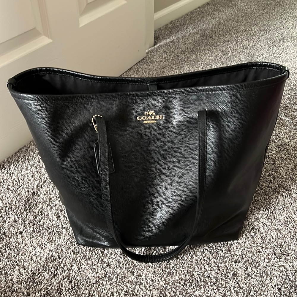Black Classic Coach Purse